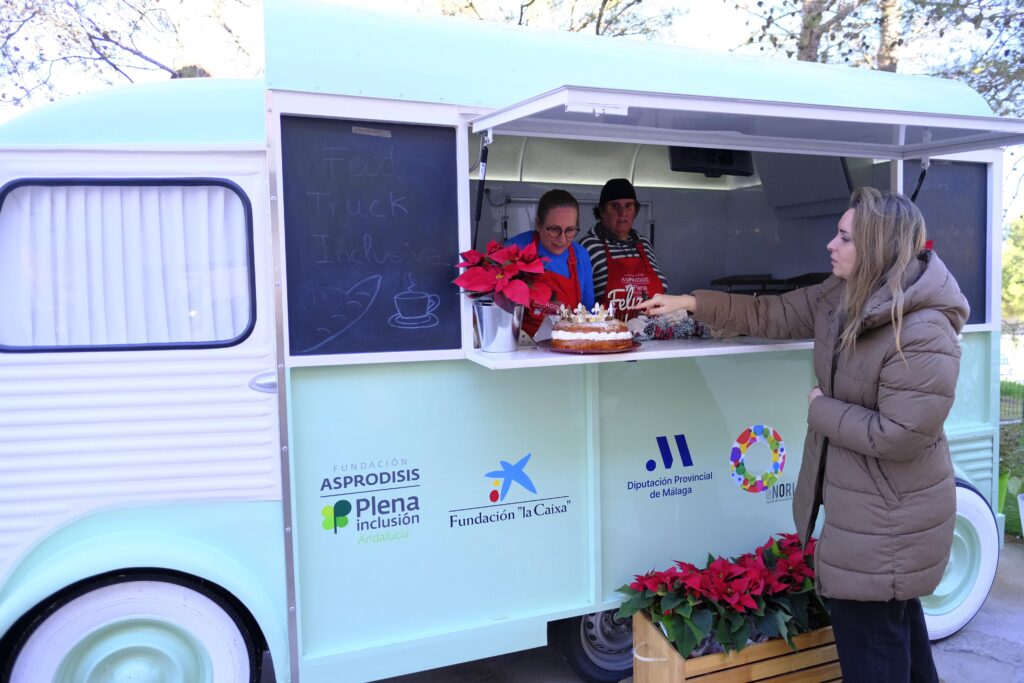 Food truck que viaja por los municipios de la Serranía.