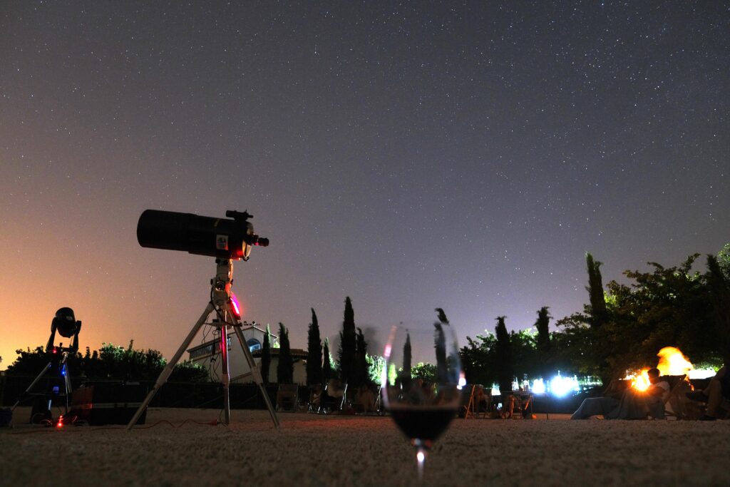 También se realizará observación con telescopios